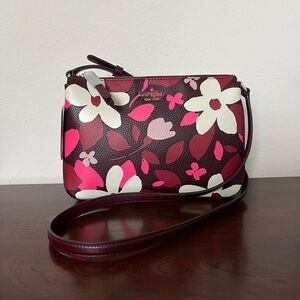 Kate Spade Jackson Forest NWT Floral Triple Gusset Crossbody Bag